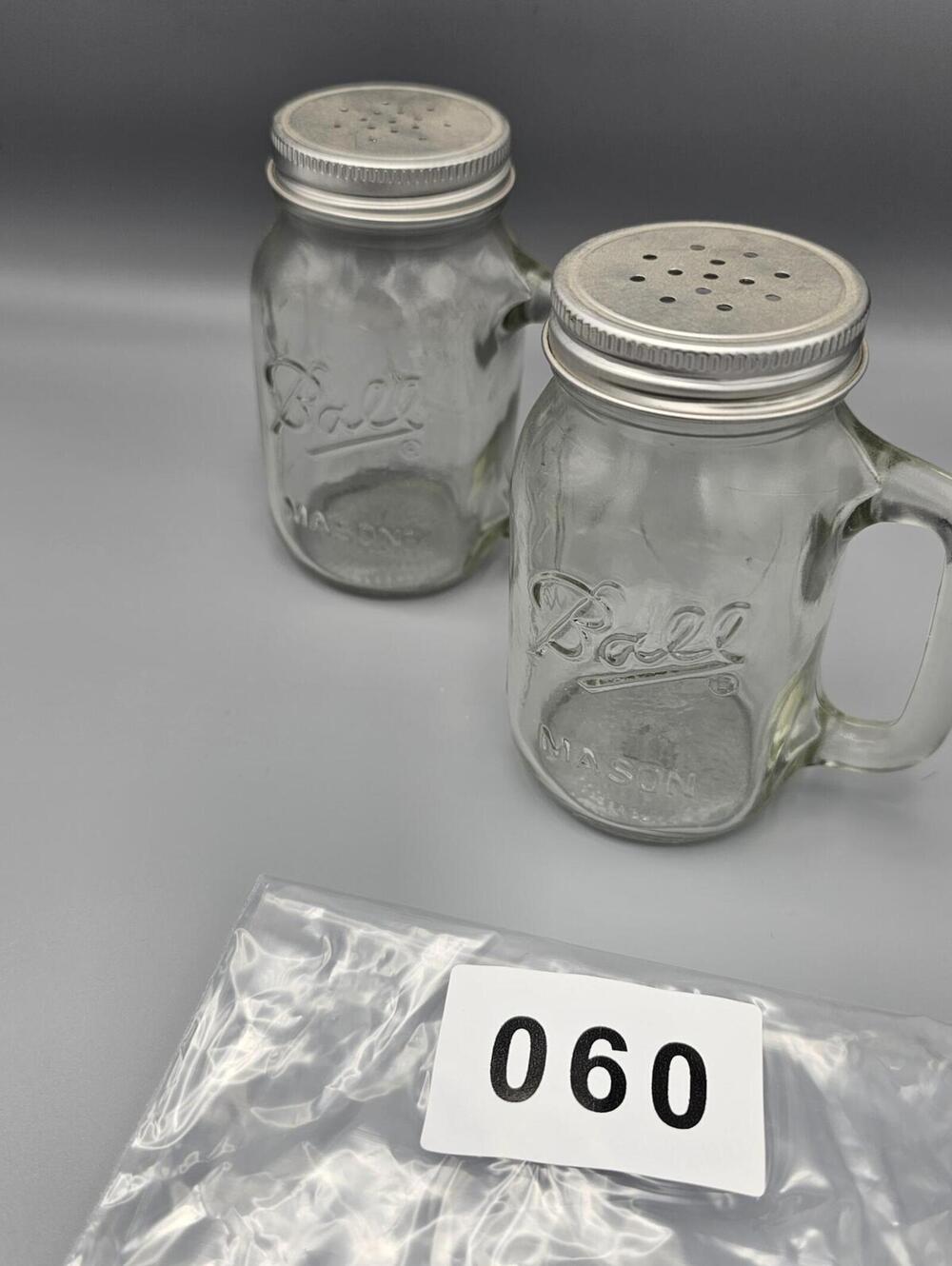 Ball Mason Glass Salt and Pepper Shakers with Handles - Picture 2 of 4